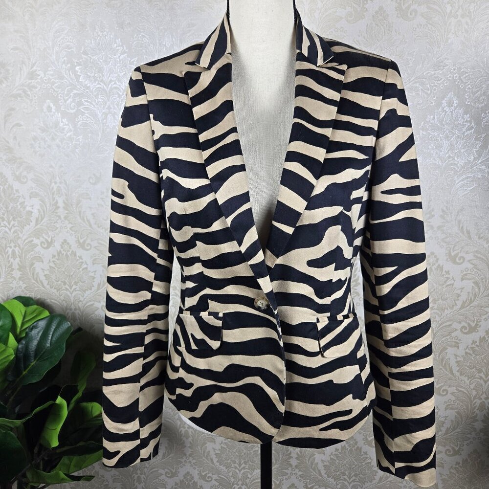 Jones New York Signature Size 4 Cream Black Animal Striped Blazer 1 Button Close